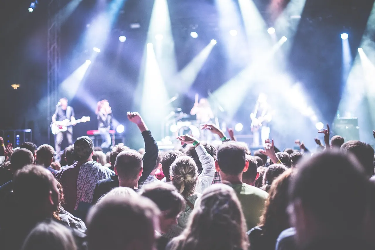 Audience, band, celebration