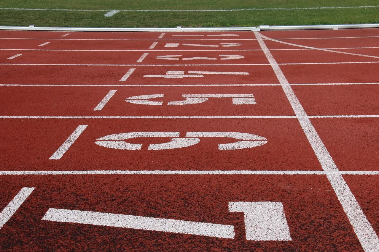 Match, arrival, track