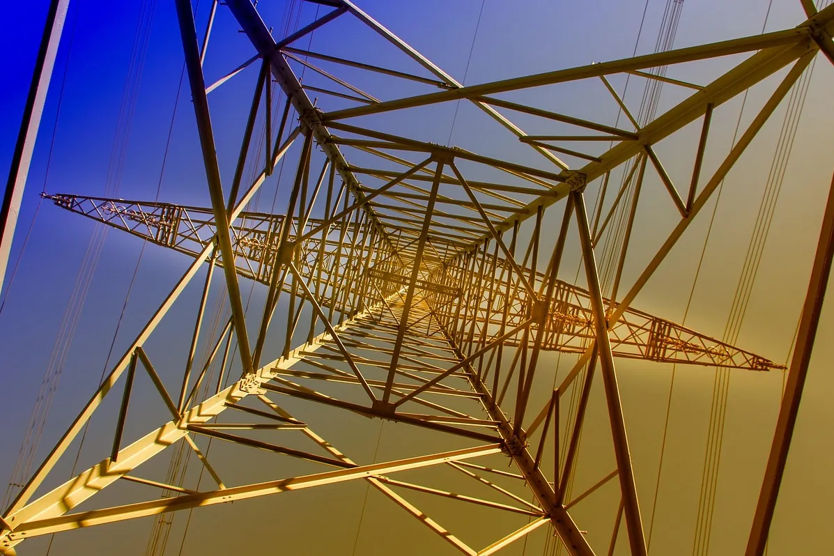 Transmission tower, electric tower, electricity pylon
