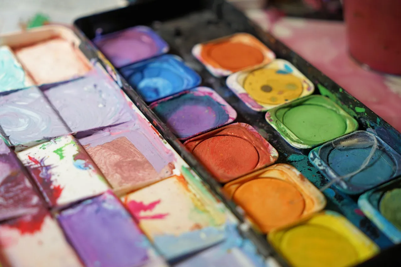 To dye, watercolor, colour
