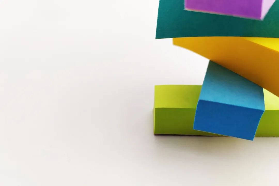 Sticky notes, colors, note